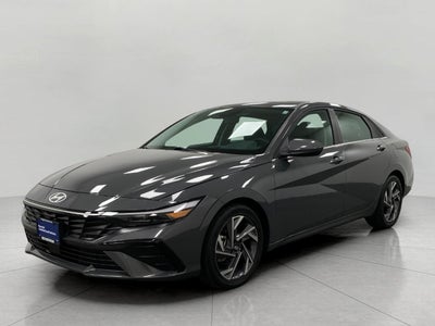 2025 Hyundai Elantra SEL Convenience IVT