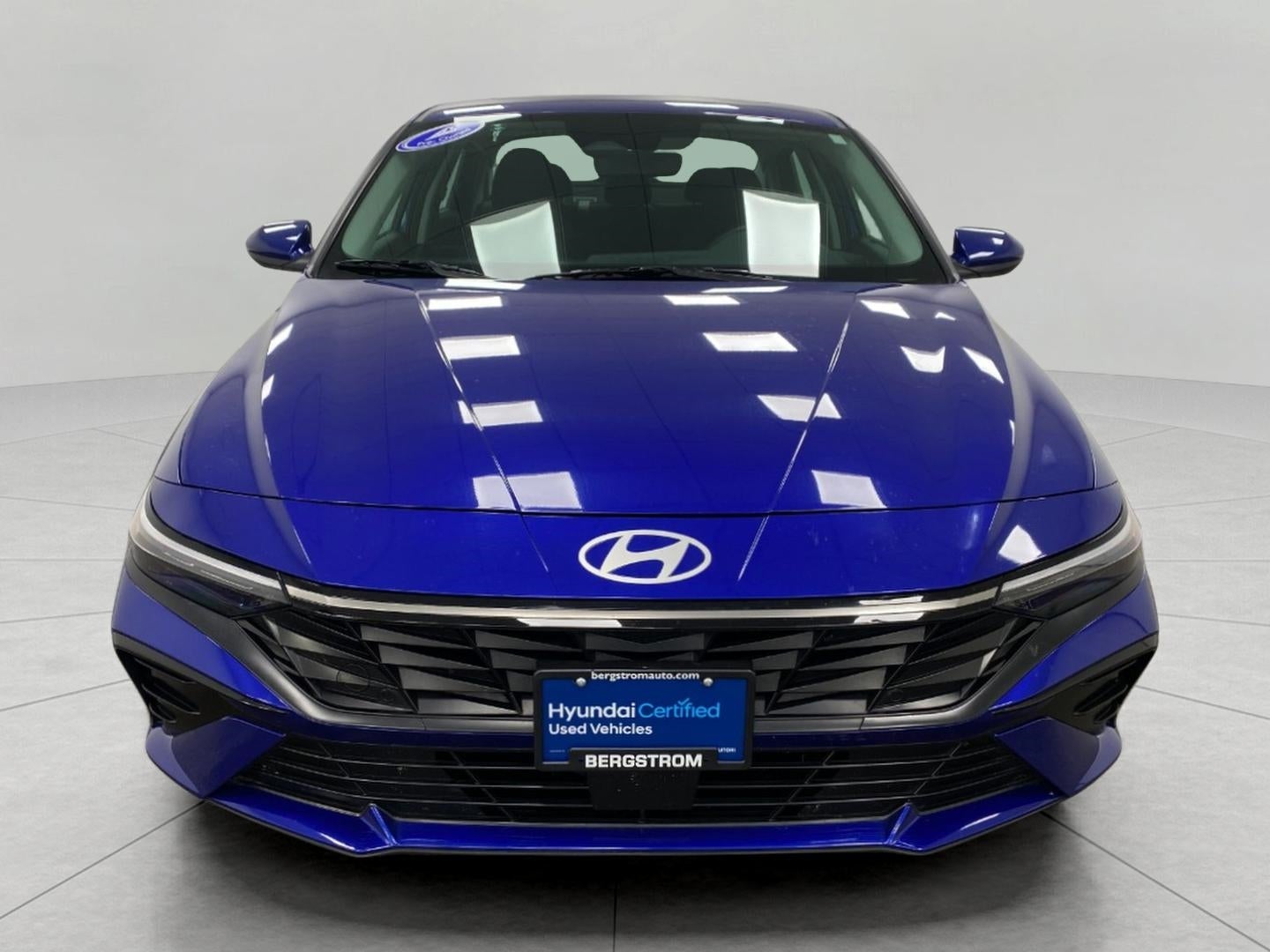 2025 Hyundai Elantra SEL Convenience IVT