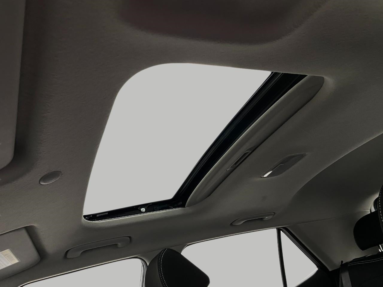 2025 Hyundai Venue SEL IVT
