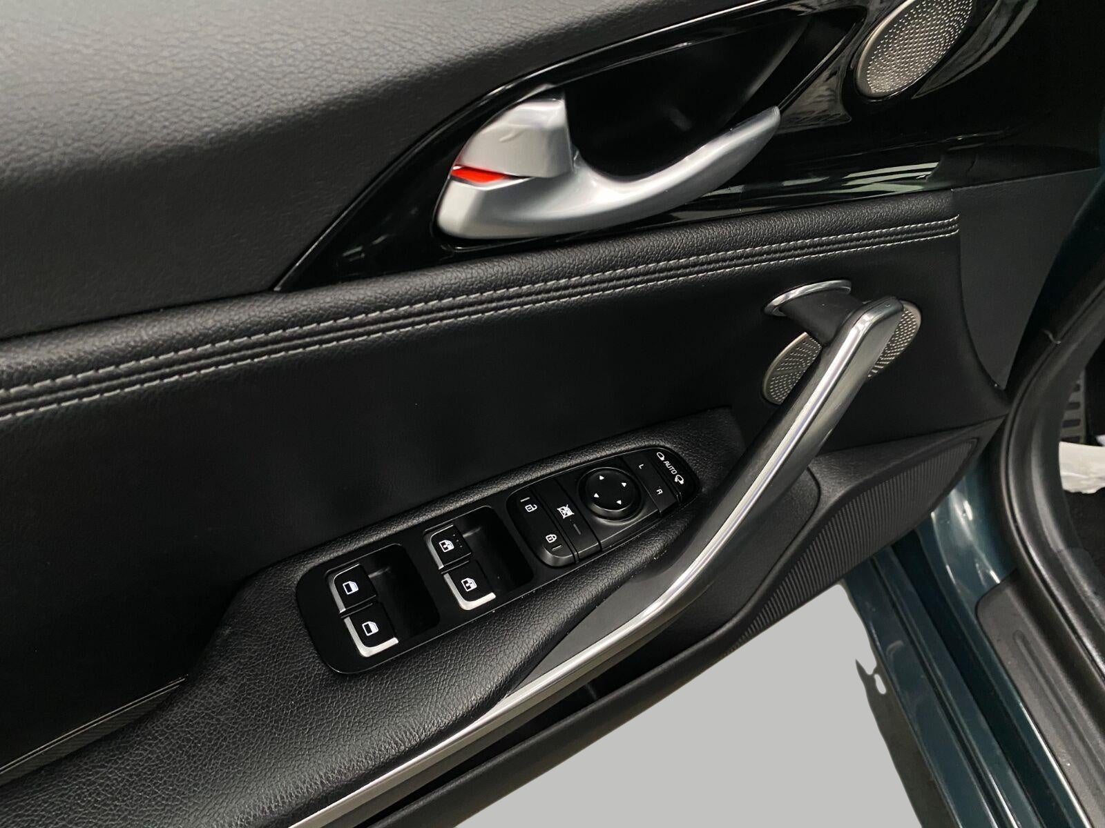 2022 Kia Stinger GT-Line AWD