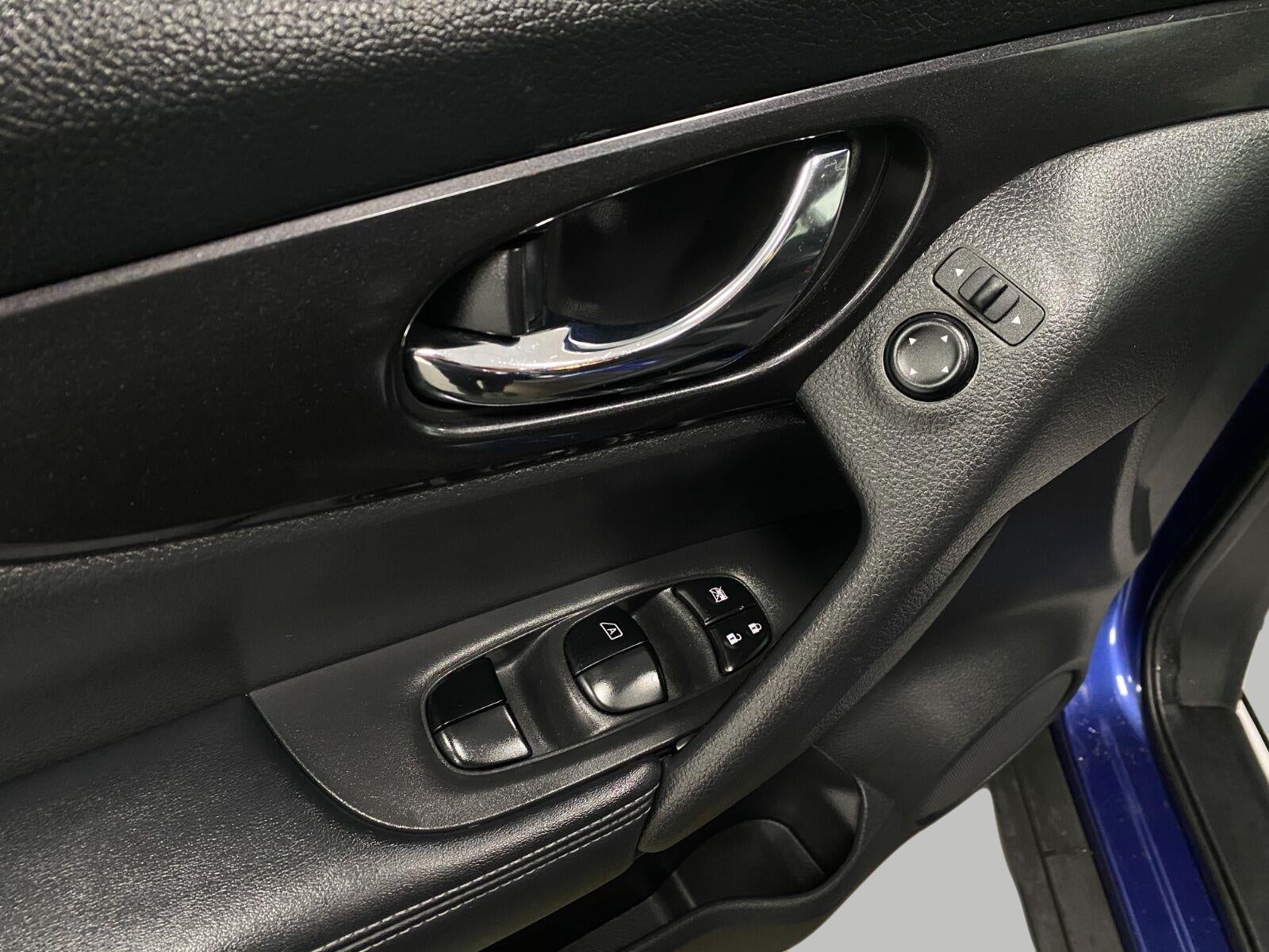 2018 Nissan Rogue FWD SV