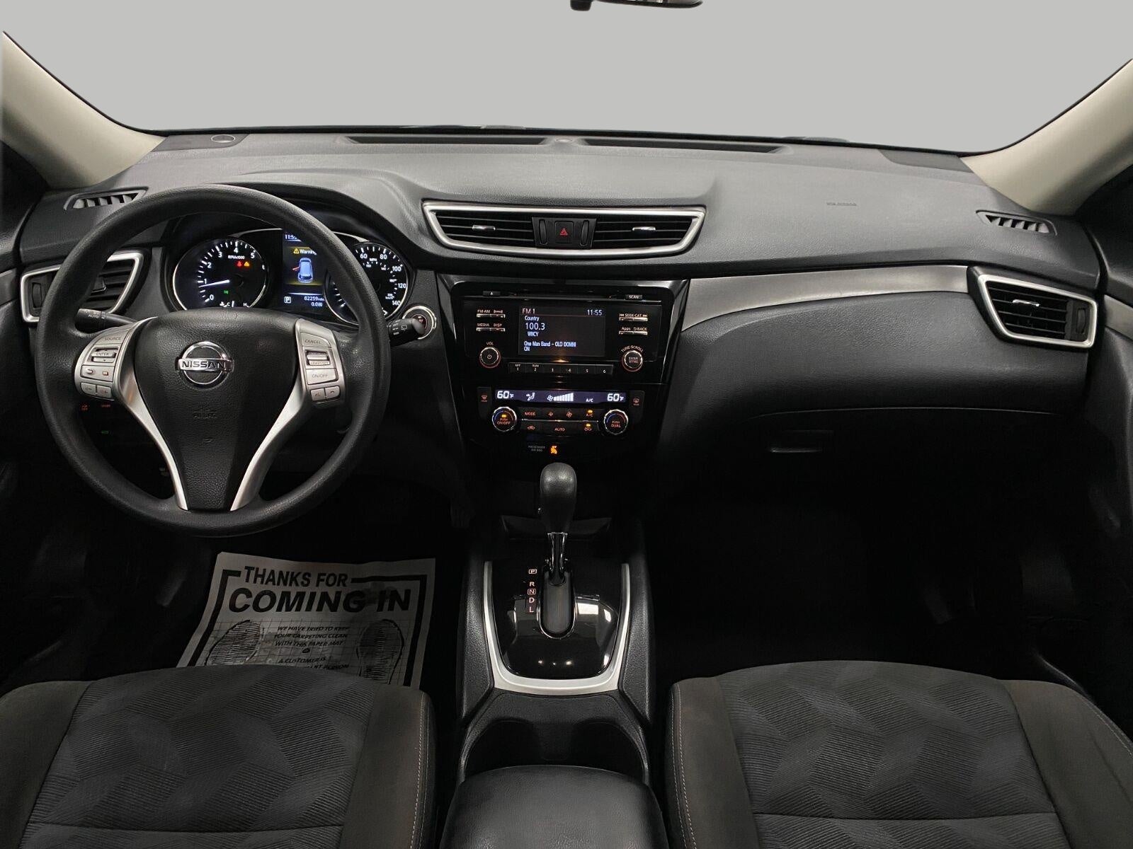2015 Nissan Rogue FWD 4dr SV