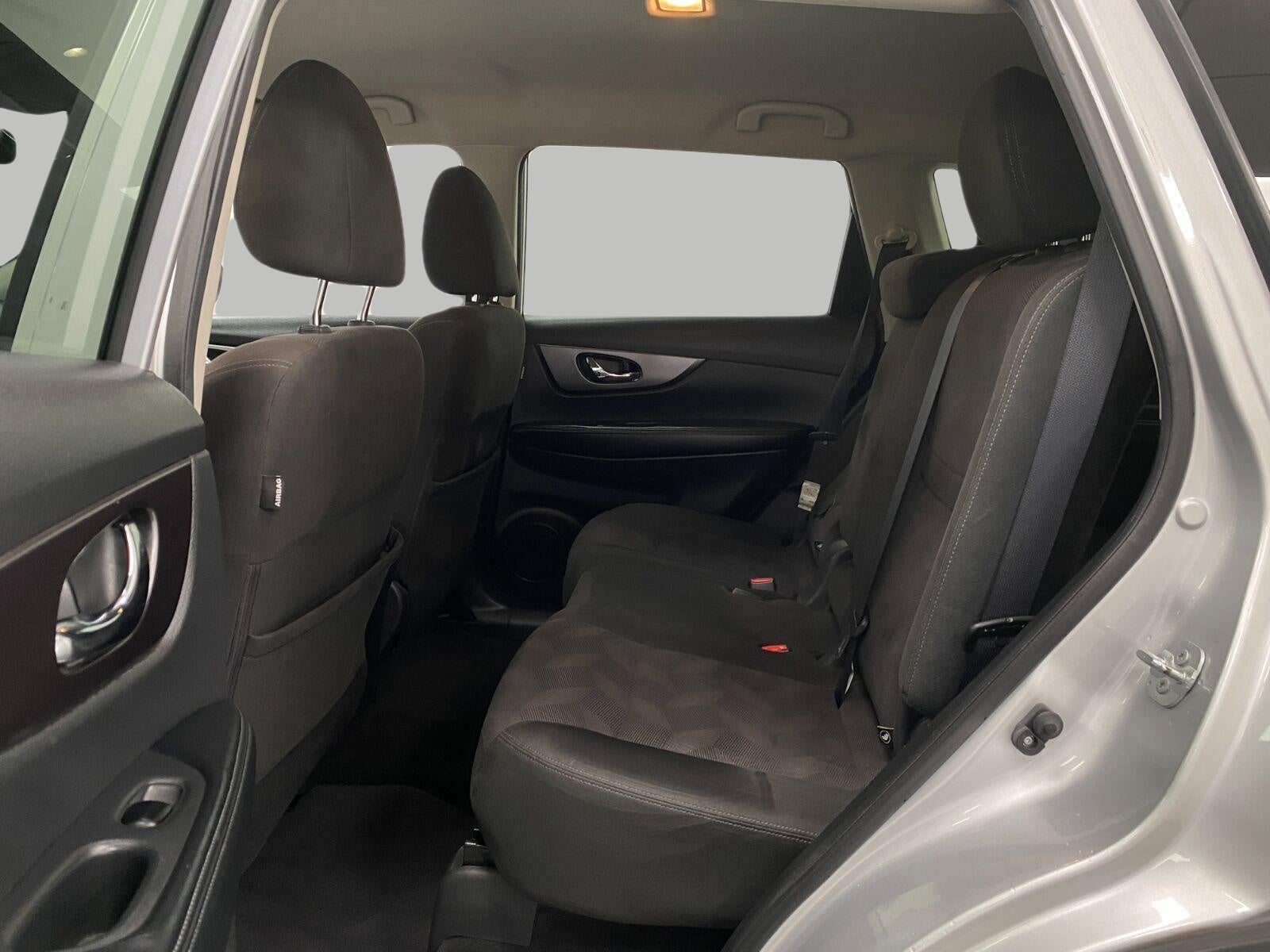 2015 Nissan Rogue FWD 4dr SV