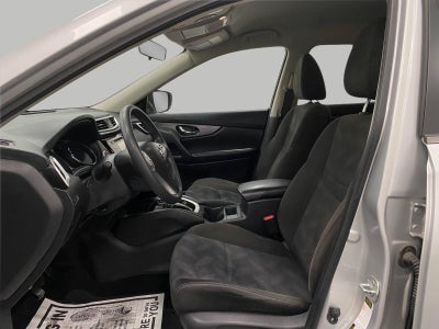2015 Nissan Rogue FWD 4dr SV
