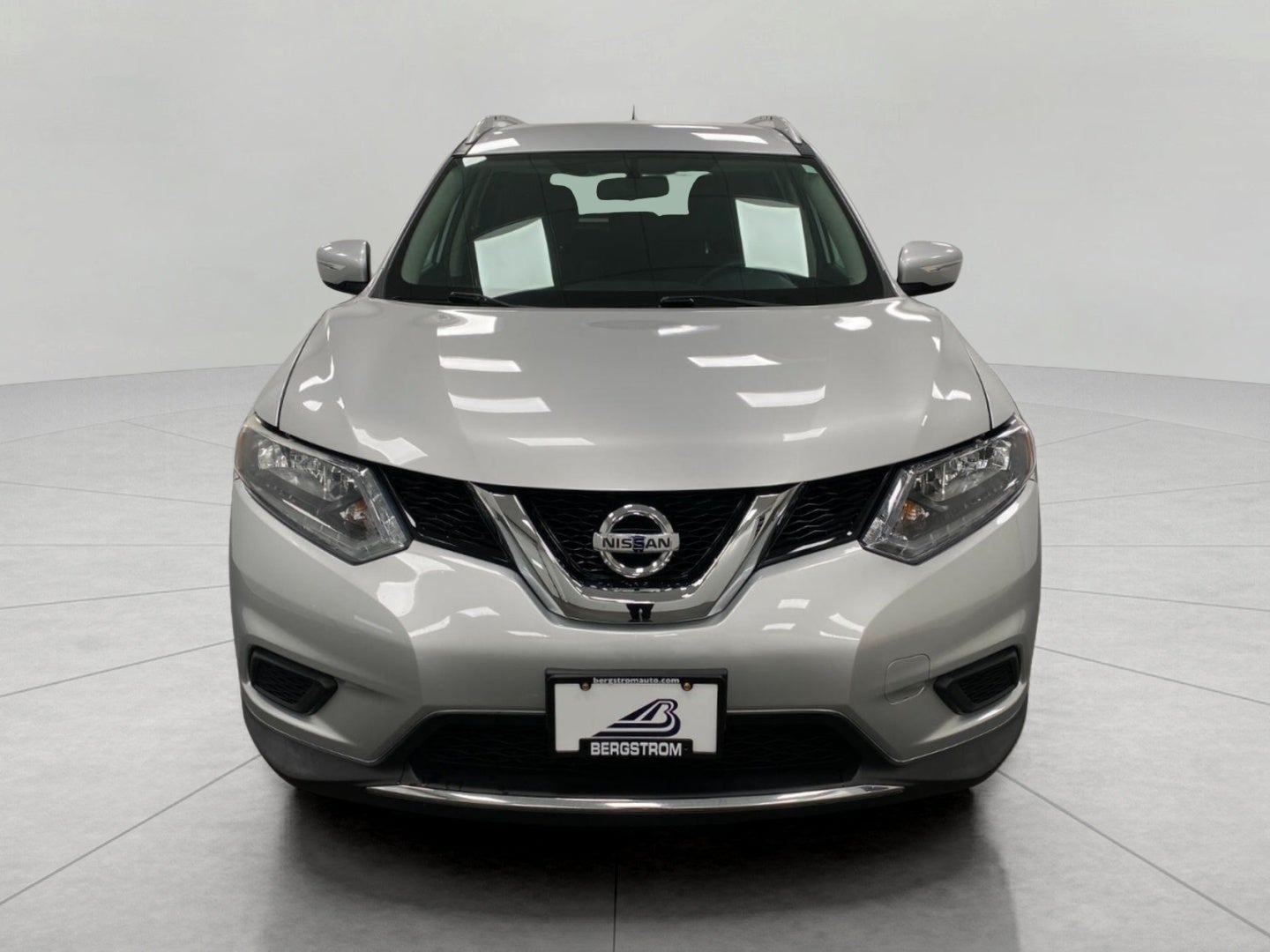 2015 Nissan Rogue FWD 4dr SV